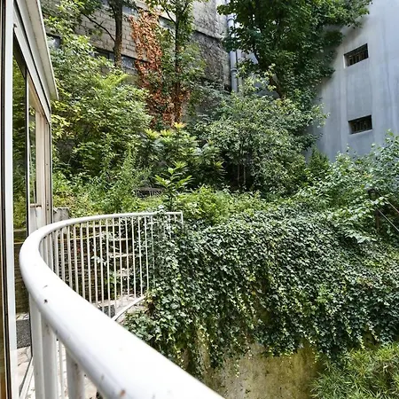 Hsh Bachelet-montmartre Sacre-coeur Cosy 1br-4p Apartment