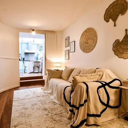 Hsh Bachelet-montmartre Sacre-coeur Cosy 1br-4p Apartment Paris